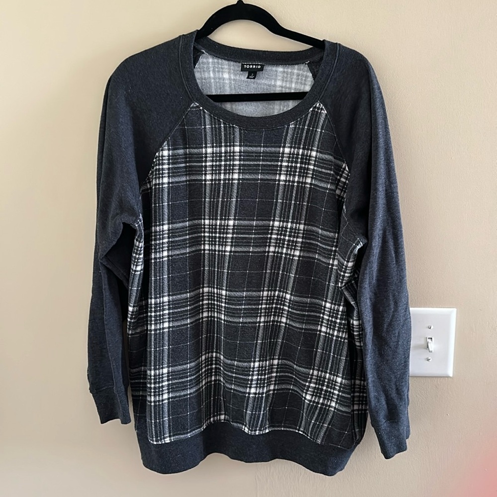 Torrid sweatshirt size 2